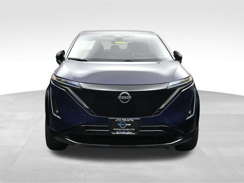 Used 2024 Nissan Ariya AWD image 8