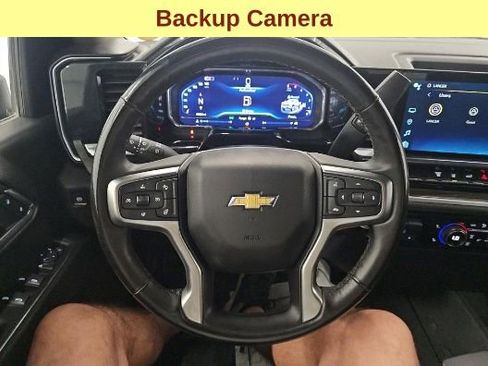 Used 2024 Chevrolet Silverado 2500 LT w/ Convenience Package AWD/4WD image 11