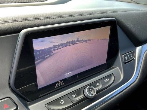 Used 2020 Chevrolet Blazer LT FWD image 14