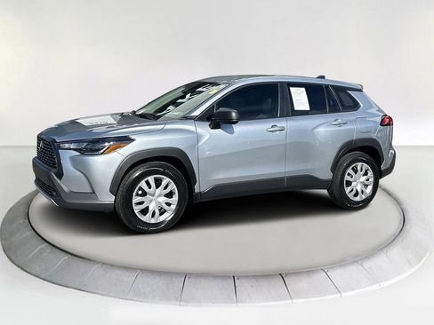 Used 2023 Toyota Corolla Cross L image 1