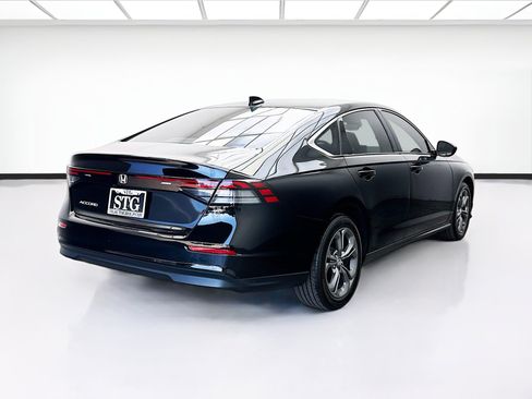 Used 2023 Honda Accord EX image 4