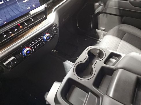 Certified 2026 GMC Sierra 1500 Elevation image 26