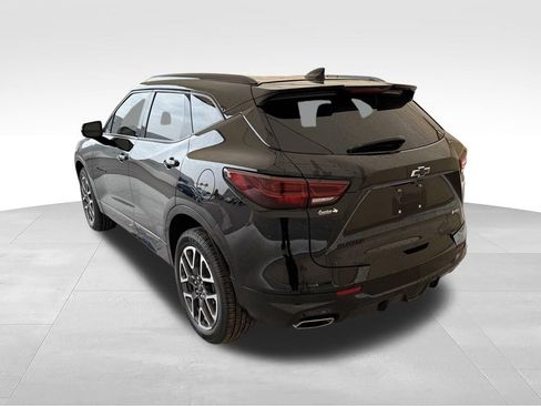 Used 2023 Chevrolet Blazer RS w/ Enhanced Convenience Package FWD image 10
