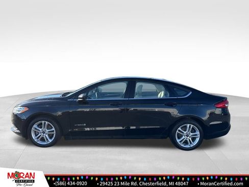 Used 2018 Ford Fusion S image 2
