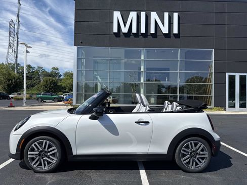 New 2026 MINI Cooper S FWD image 8