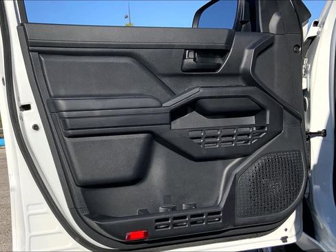 Used 2024 Toyota Tacoma SR image 20