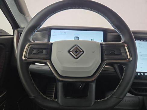 Used 2023 Rivian R1S Launch Edition AWD/4WD image 28