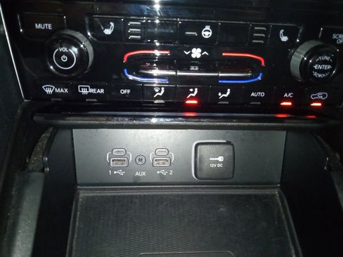 Used 2024 Jeep Grand Cherokee Altitude image 20