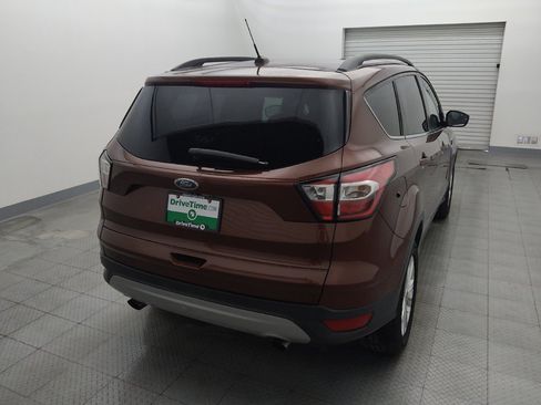 Used 2018 Ford Escape SE AWD/4WD image 7