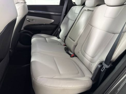 Used 2022 Hyundai Tucson Limited image 14
