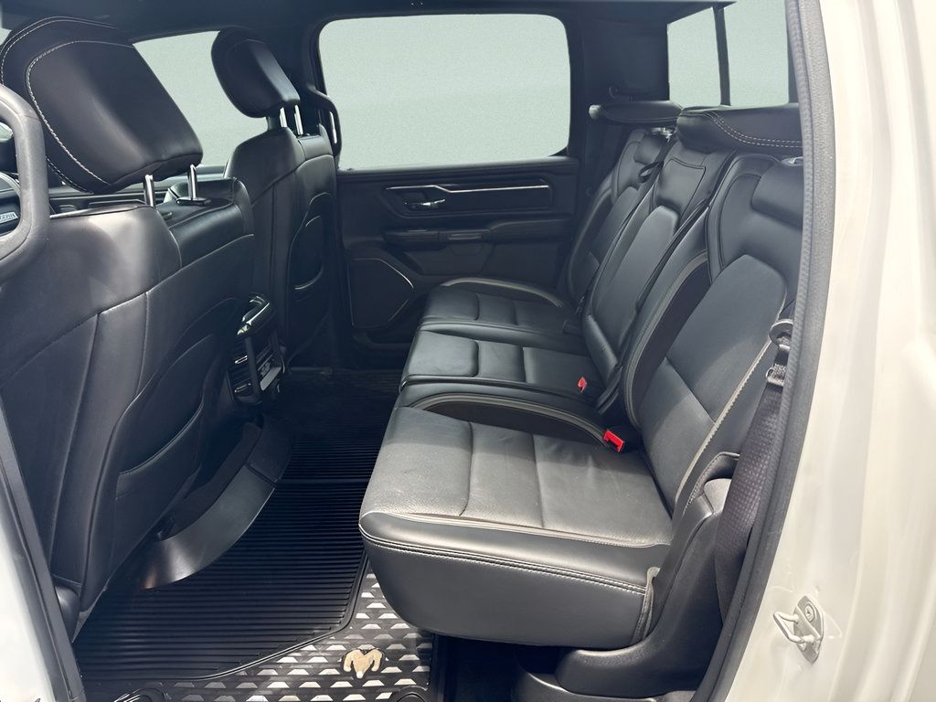 Used 2022 RAM 1500 Laramie AWD/4WD image 10
