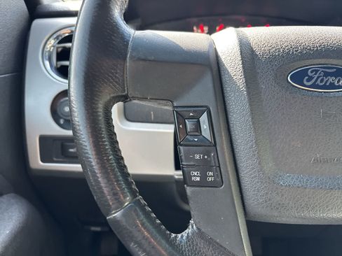 Used 2014 Ford F150 FX4 w/ Equipment Group 402A Luxury AWD/4WD image 9