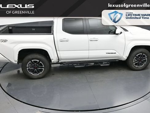 Used 2024 Toyota Tacoma TRD Sport RWD image 20