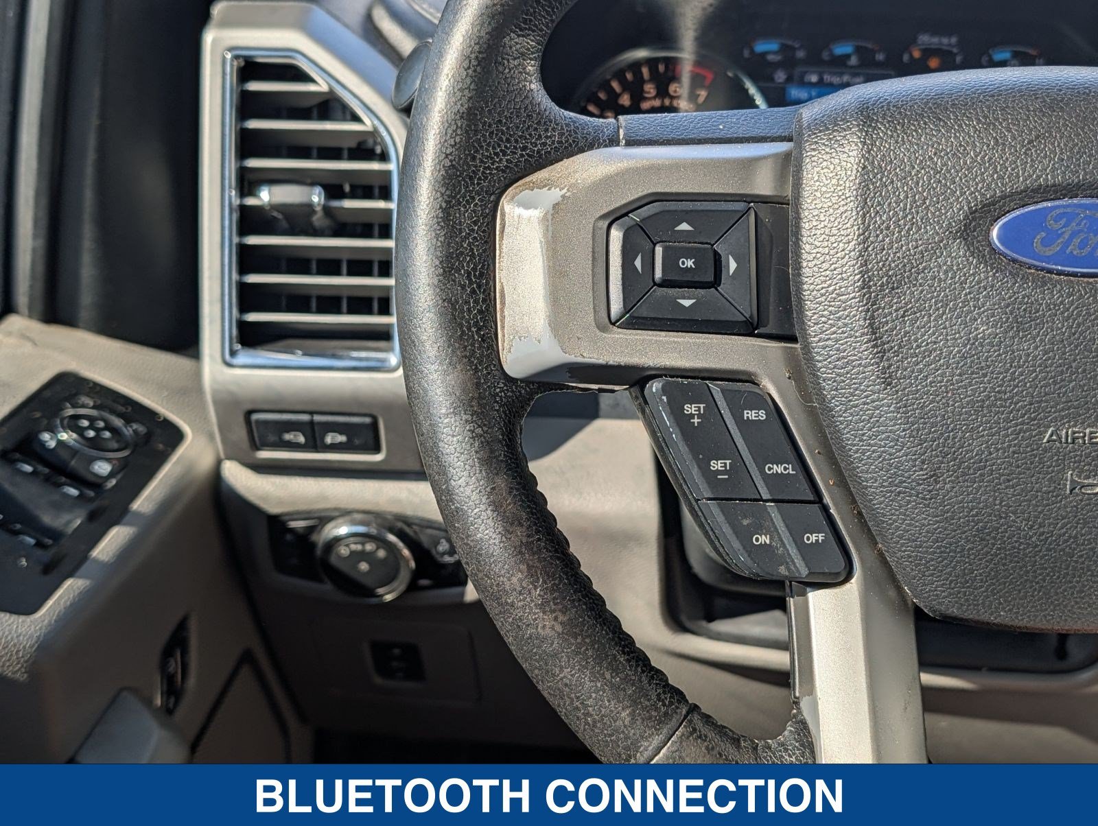 Used 2016 Ford F150 Lariat w/ Equipment Group 502A Luxury AWD/4WD image 24