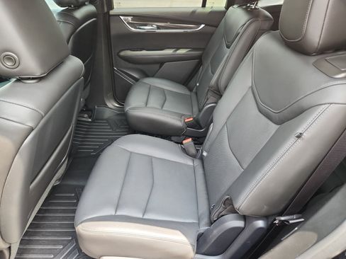 Used 2020 Cadillac XT6 Sport AWD/4WD image 17