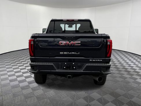 Used 2024 GMC Sierra 2500 Denali w/ Denali Reserve Package image 5