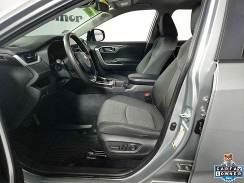 Certified 2024 Toyota RAV4 XLE AWD/4WD image 9