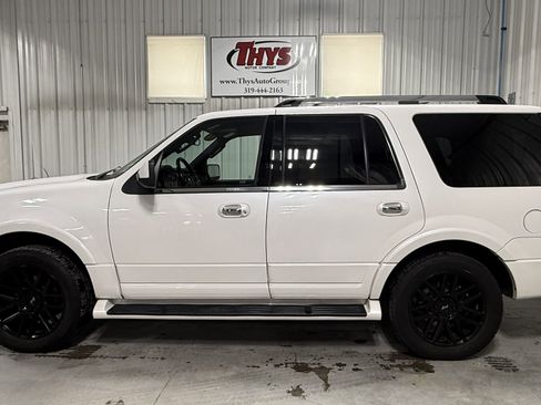Used 2016 Ford Expedition Limited image 18