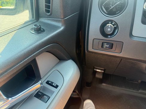 Used 2014 Ford F150 XL w/ Power Equipment Group AWD/4WD image 17