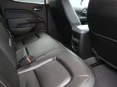 Used 2022 Chevrolet Colorado Z71 image 24