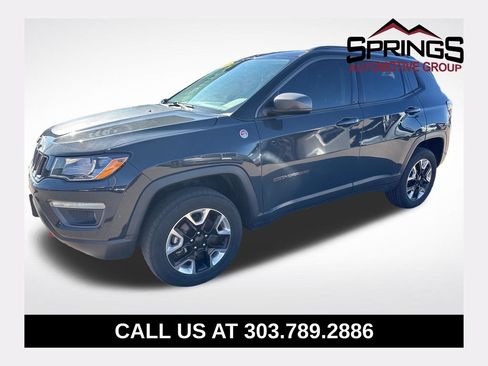 Used 2017 Jeep Compass Trailhawk w/ Leather Interior Group AWD/4WD image 1