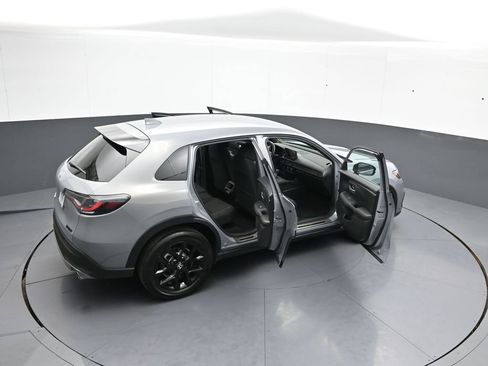 Certified 2024 Honda HR-V Sport image 43