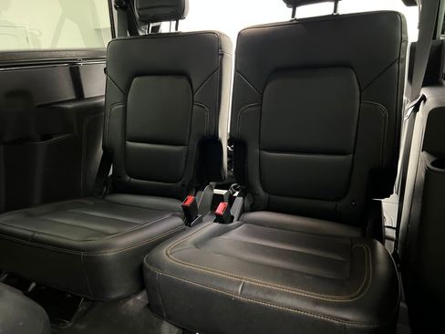 Used 2024 Ford Bronco Badlands AWD/4WD image 14