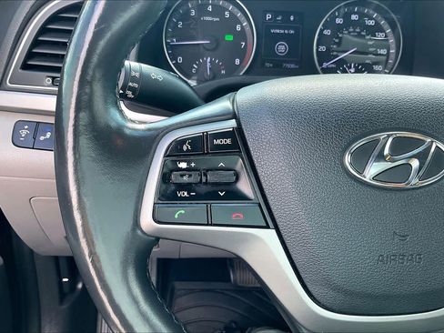Used 2018 Hyundai Elantra Value Edition image 24