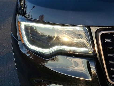 Used 2020 Jeep Grand Cherokee High Altitude image 9