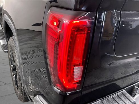 Used 2021 GMC Sierra 1500 SLT RWD image 26