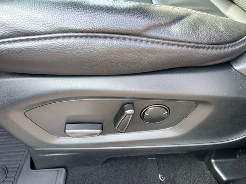 Certified 2023 Ford Explorer Limited w/ Equipment Group 301A image 16