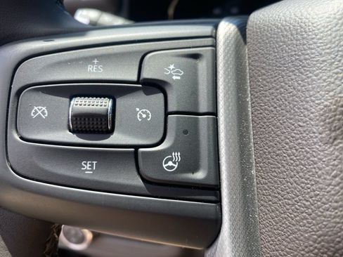 Used 2024 GMC Yukon XL Denali AWD/4WD image 29