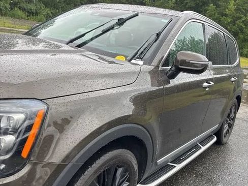 Used 2022 Kia Telluride SX w/ SX Prestige Package AWD/4WD image 2