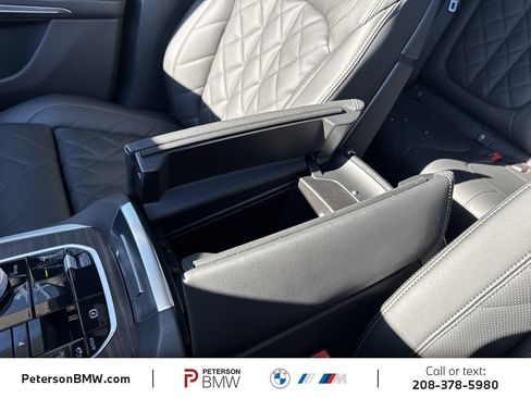 New 2026 BMW X5 xDrive50e image 34