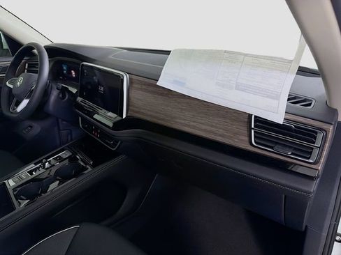 New 2026 Volkswagen Atlas SEL Premium R-Line AWD/4WD image 32