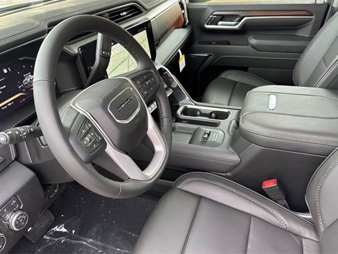 New 2026 GMC Sierra 2500 Denali w/ Denali Reserve Package image 10