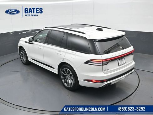New 2026 Lincoln Aviator AWD image 58