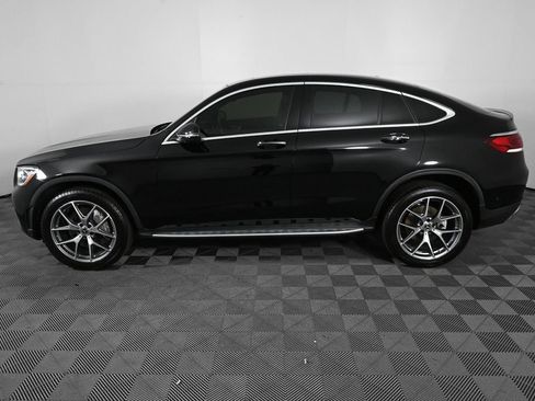 Used 2020 Mercedes-Benz GLC 300 4MATIC Coupe image 3