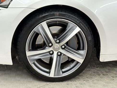 Used 2017 Lexus IS 200t w/ Navigation System Package RWD image 13