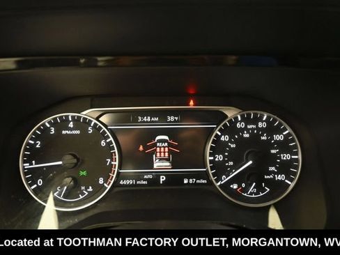 Used 2025 Nissan Pathfinder SV AWD/4WD image 20