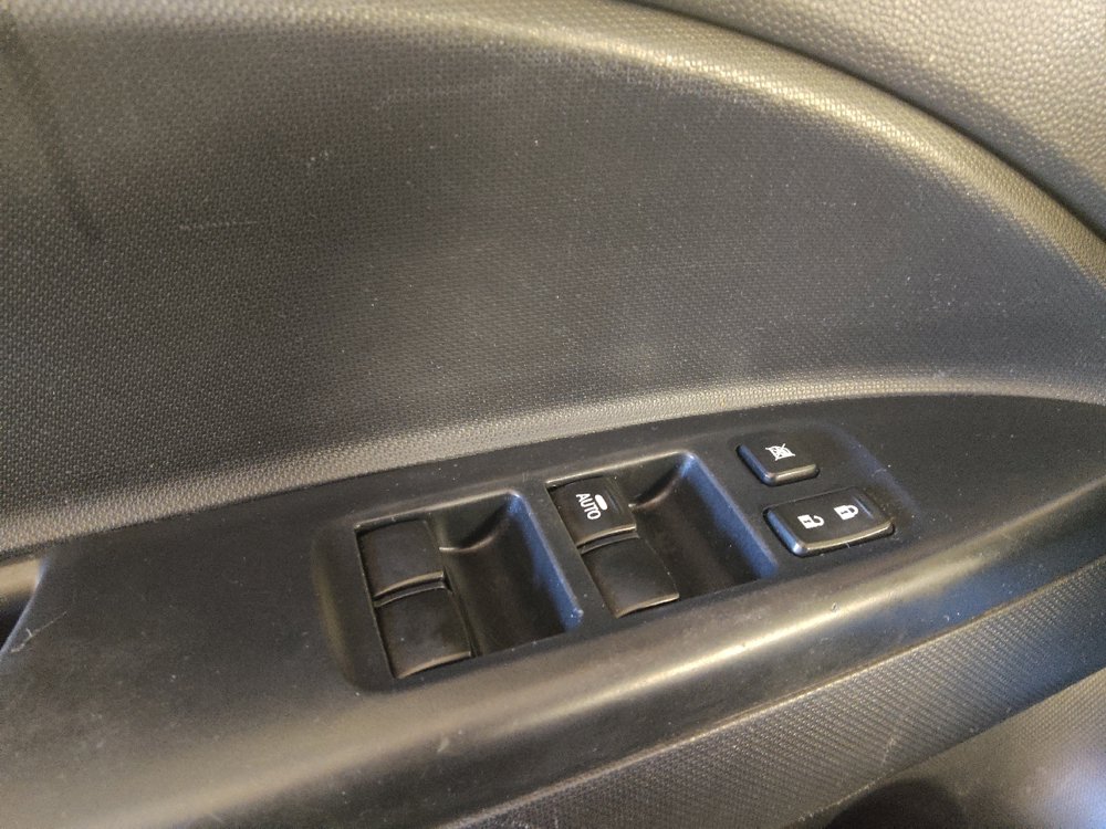 Used 2024 Mitsubishi Mirage ES FWD image 27