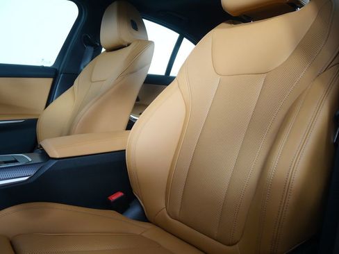 New 2026 BMW 330i Sedan image 11