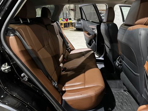 Used 2020 Subaru Outback Touring w/ Popular Package #2 image 22