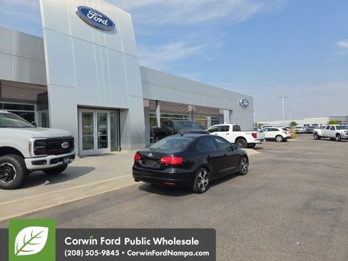 Used 2014 Volkswagen Jetta SE FWD image 8