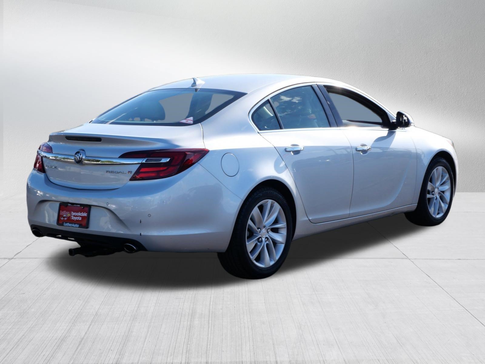 Used 2014 Buick Regal Premium FWD image 7