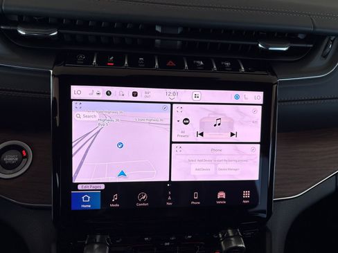 New 2025 Jeep Grand Cherokee L Summit w/ Advanced Protech Group IV image 19