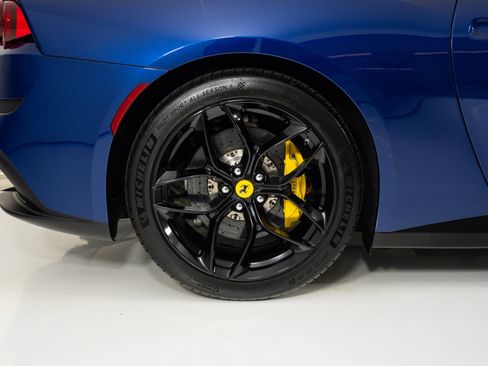 Used 2019 Ferrari GTC4Lusso T RWD image 13