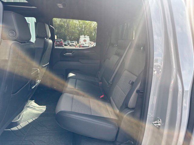 Used 2024 Chevrolet Silverado 1500 ZR2 w/ Technology Package AWD/4WD image 14