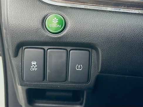 Used 2016 Honda CR-V EX-L image 16