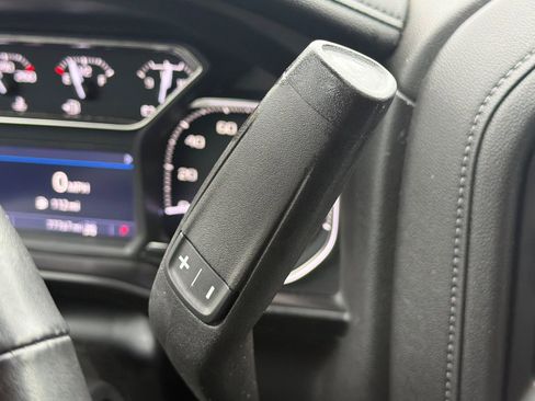 Used 2021 GMC Sierra 1500 SLT w/ SLT Premium Package image 22